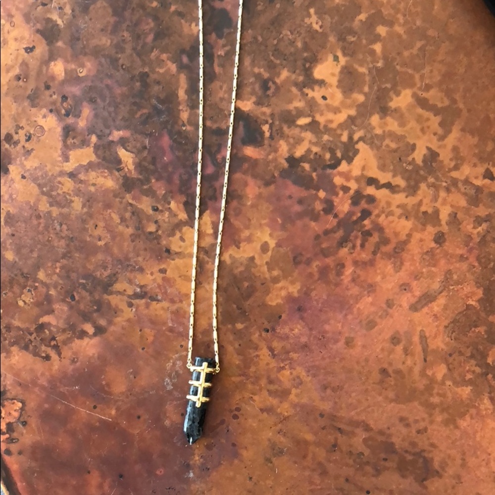 Stella & Dot Legend pendant